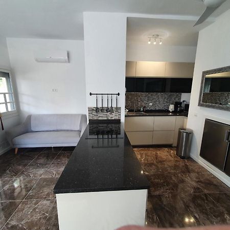 Appartamento J51 Cabopino Marbella Esterno foto